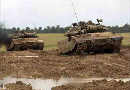 آليات الاحتلال تتوغل بشكل محدود في جنوب غزة