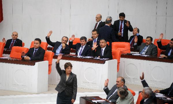 البرلمان التركي يناقش مشروع قانون لاجتذاب أموال الثروات من الخارج