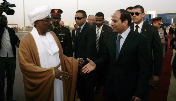حرب المنع المتبادل بين القاهرة والخرطوم وتوتر جديد في العلاقات