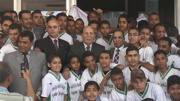 100 شاب يمثلون قنا  في ملتقى ” شباب بلا حدود”