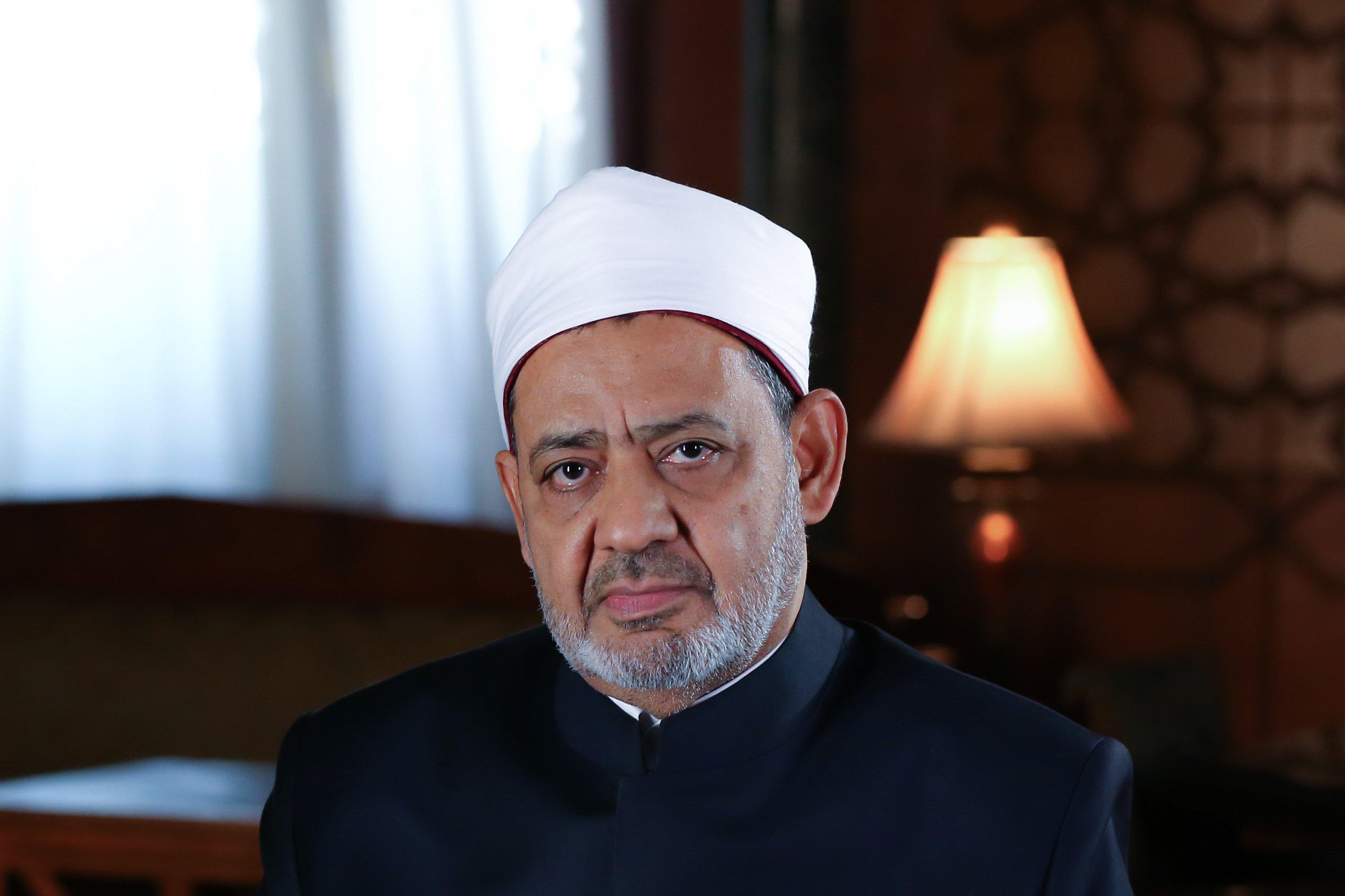 “الطيب” يحذر: ظاهرة “الإسلاموفوبيا” تتحول إلى “الدين فوبيا”
