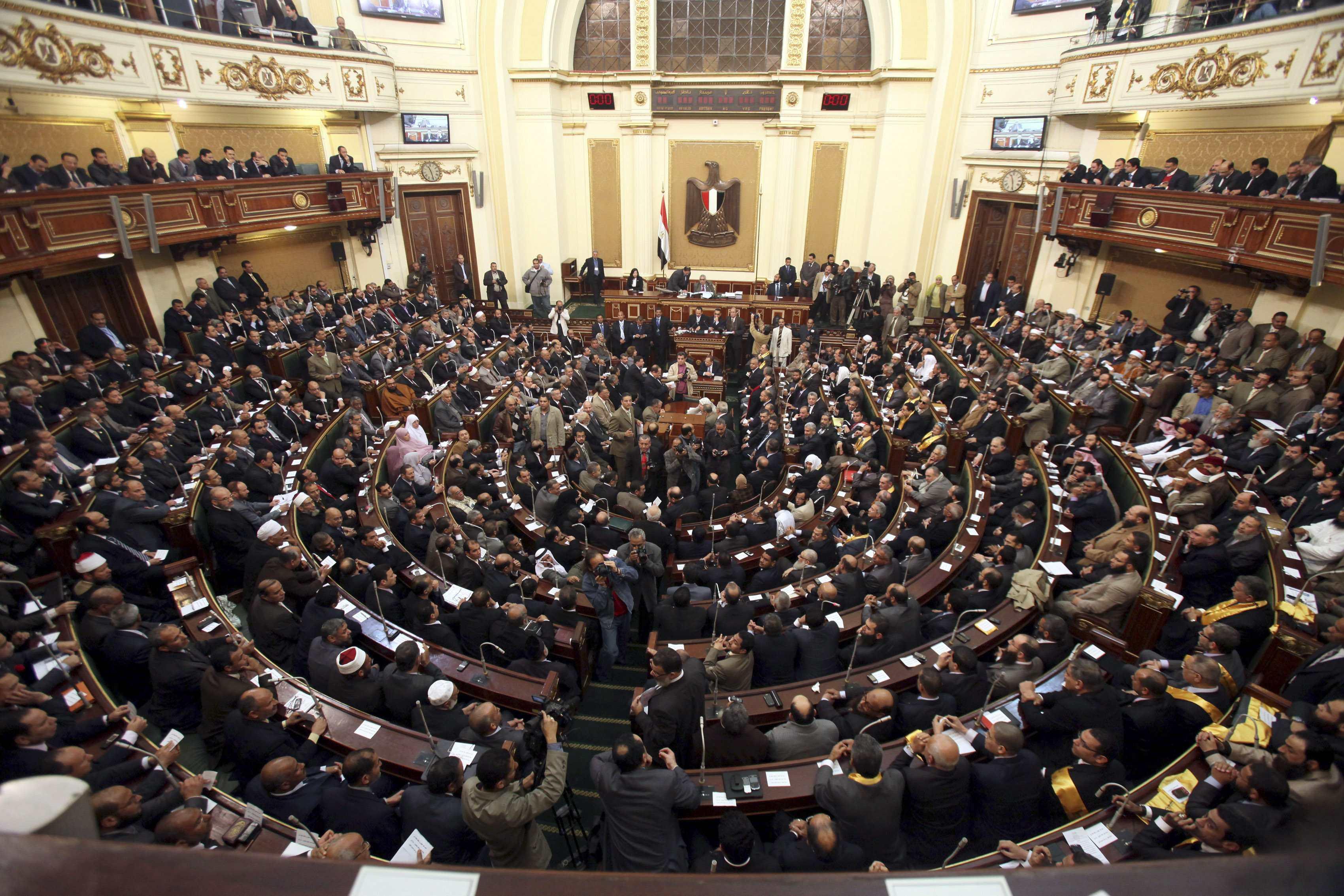 “النواب” يرفض اقتراح الحكومة ويلزم القضاة بالإشراف على الانتخابات