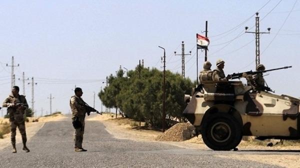 ميدل إيست آي: هل يتسبب الجيش المصري في انهيار الدولة؟
