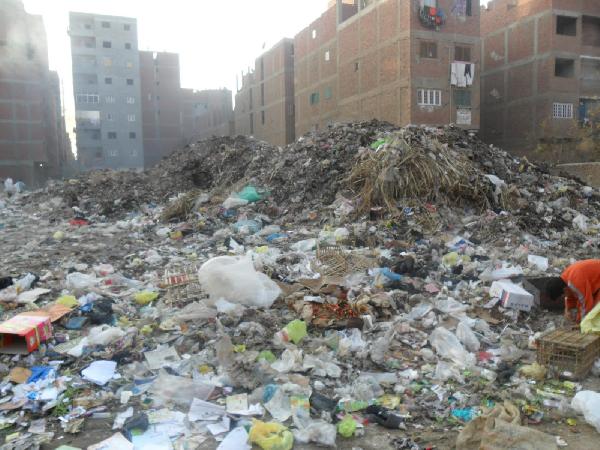 حكم قضائي بإلغاء تحصيل رسوم “القمامة” على فاتورة الكهرباء