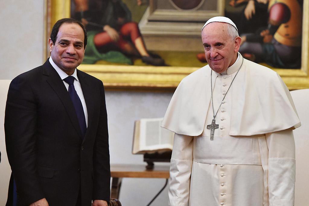 بابا الفاتيكان: زيارة مصر عززت عملية الفصل بين الدين والسياسة
