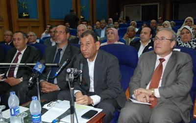 غنيم يحذر من عدم انضباط المدرسين باللجان الامتحانية