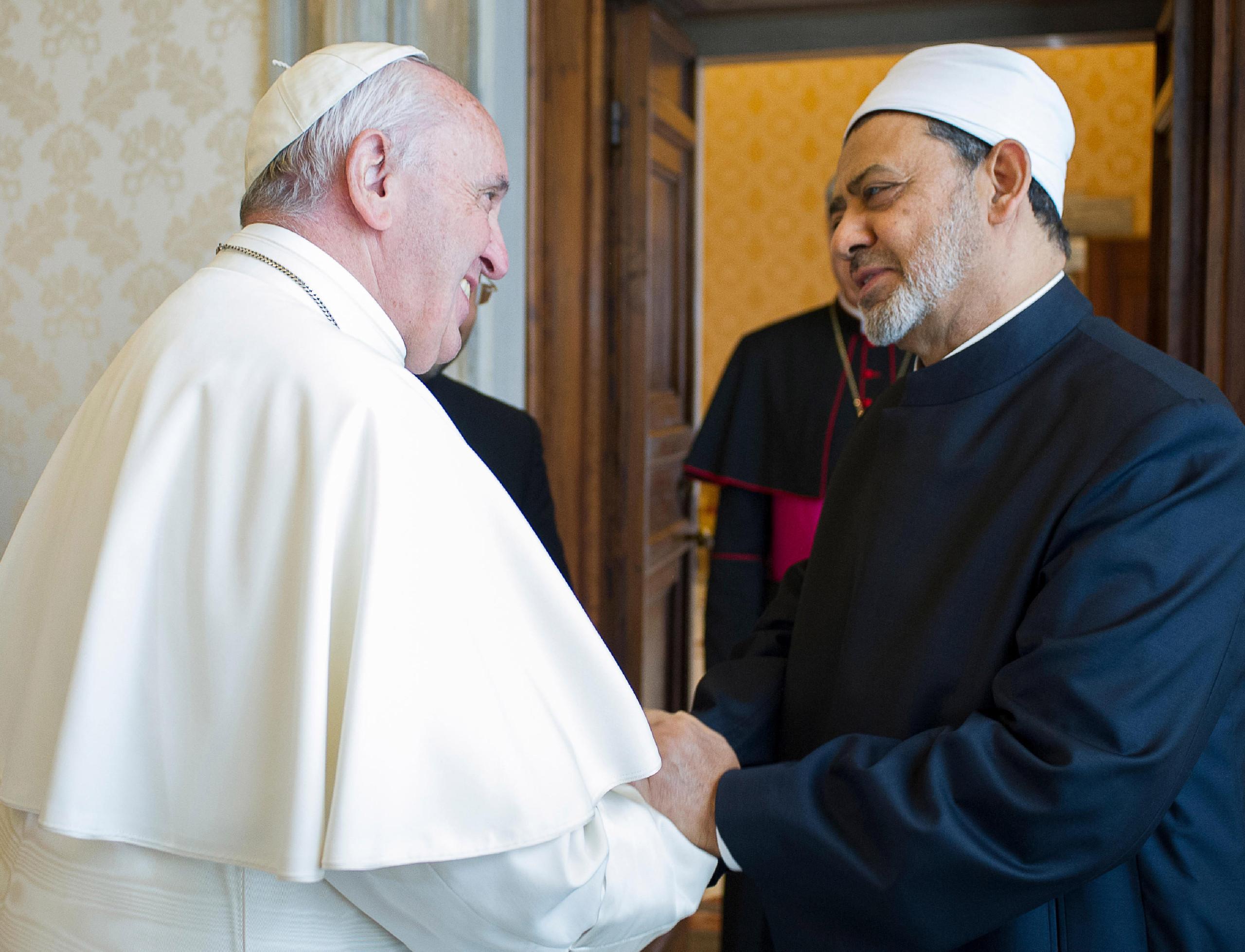 مسؤول سابق: السياحة لم تستغل زيارة بابا الفاتيكان حتى الآن