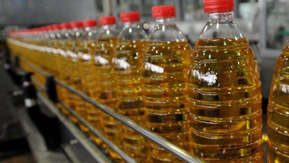 التموين:30 طن زيت منتهي الصلاحية بالعاشر من رمضان