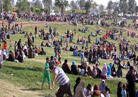 في شم النسيم ..اقبال متوسط على حديقة الحيوان وشواطئ العريش