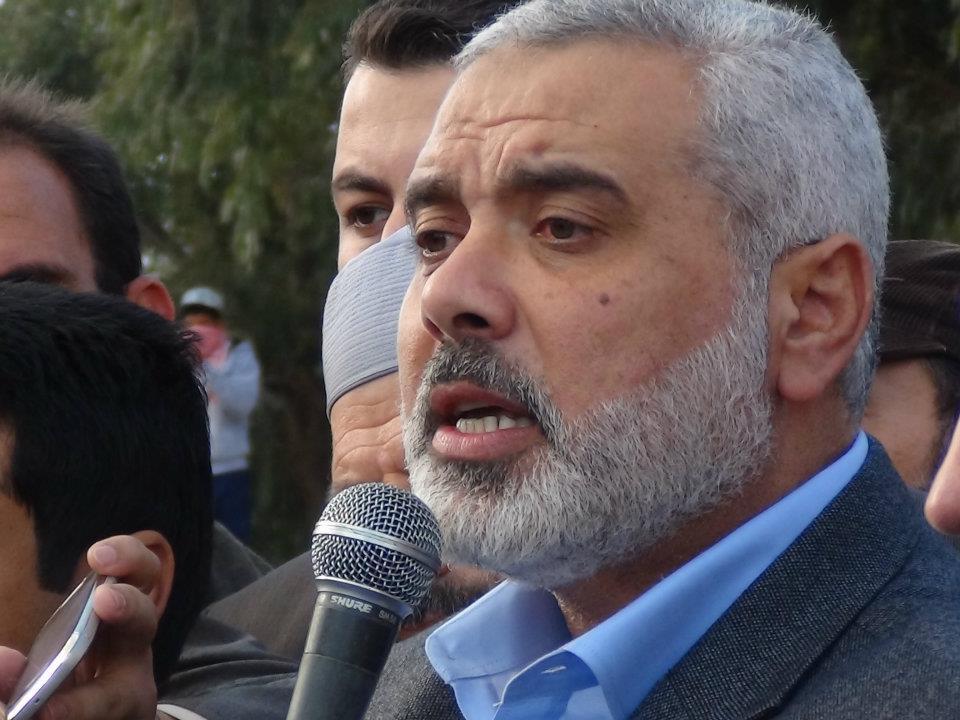 هنية: محمود عباس رفض عدة مشاريع لحل أزمة الكهرباء وكسر الحصار عن غزة
