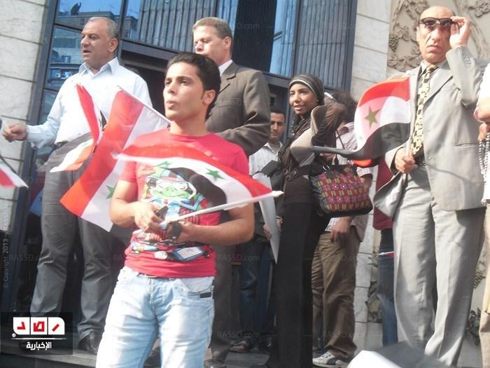 بالفيديو..مظاهرة لأحزاب معارضة بمصر تهتف “لبشار”