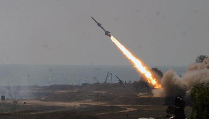 الدفاع الجوي السعودي يعترض صاروخا بالستيا أطلق من اليمن باتجاه المملكة