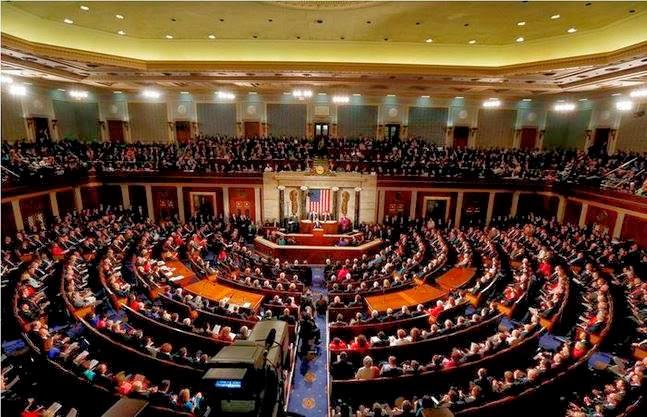 مطالبات بالنواب الأمريكي بمنع المساعدات عن سلطة عباس