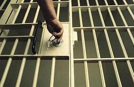 منظمة دولية تطالب مصر بإطلاق سراح مدرسة متهمة بالاساءة للإسلام