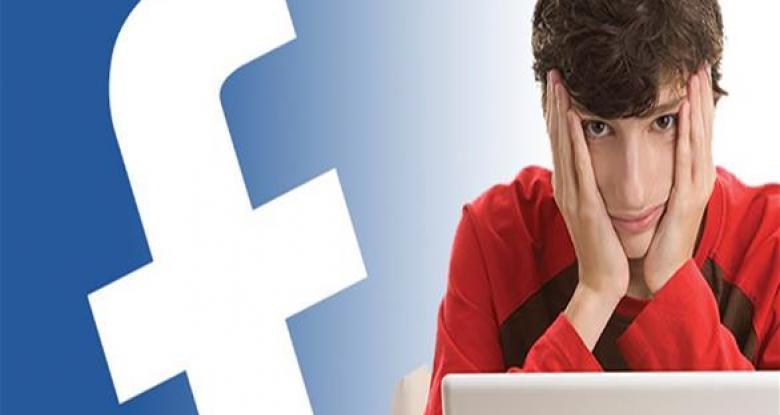 دراسة: إدمان الـ”فيس بوك” يسبب التوتر والضغط العصبي