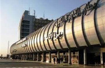 وصول وفد من الخارجية والداخلية الصهيونية لمطار القاهرة