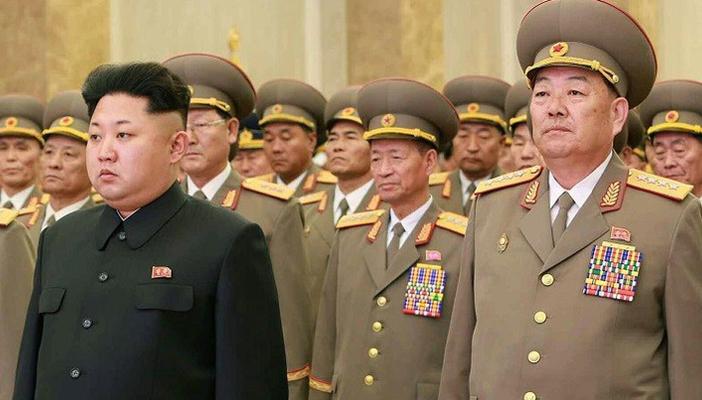 إعدام وزير دفاع كوريا الشمالية بسبب “غفوة” خلال عرض عسكري