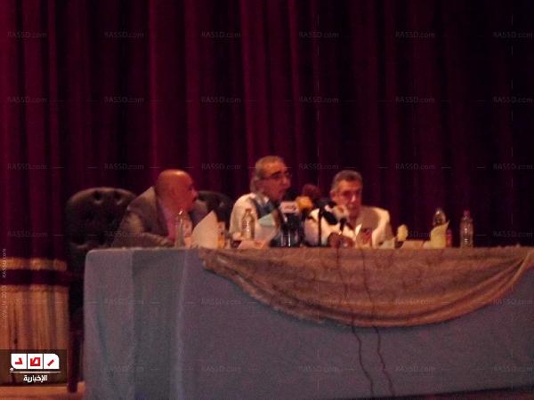 رئيس أكاديمية الفنون يطالب بإقالة وزير الثقافة