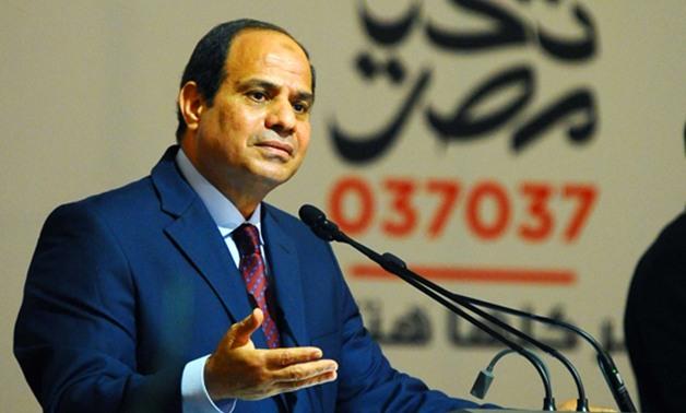 في عهد السيسي.. الدمغة للمواطنين والمنح للقضاة والضباط
