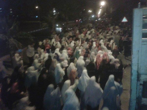 مسيرة رافضة للانقلاب بمدينة السادات