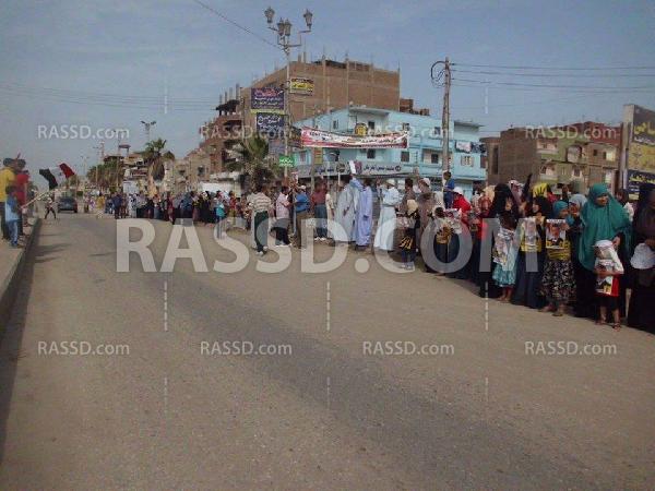 سلاسل بشرية بالشرقية فى أسبوع “قاطع رئاسة الدم”