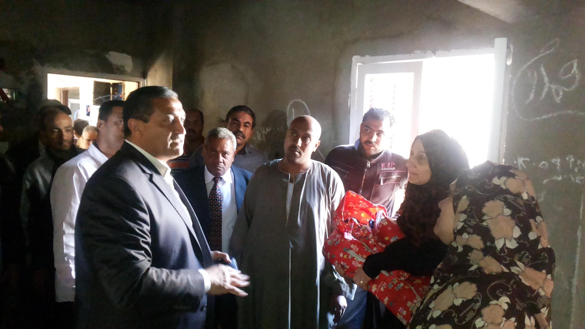 محافظة القاهرة: وقف منح تراخيص محلات جديدة في الرويعي والغورية