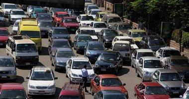 شلل مروري بطريق الأتوستراد وسط غياب لقوات الأمن