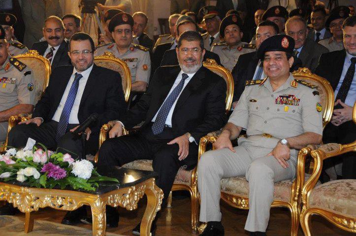 بالفيديو..السيسي: نؤيد التنمية بقناة السويس وتنمية كل مصر