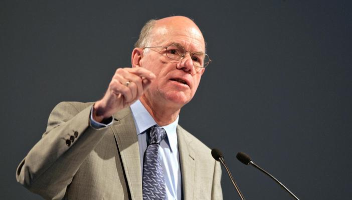 رئيس البرلمان الألماني يلغي مقابلة السيسي لانتهاكه حقوق الإنسان