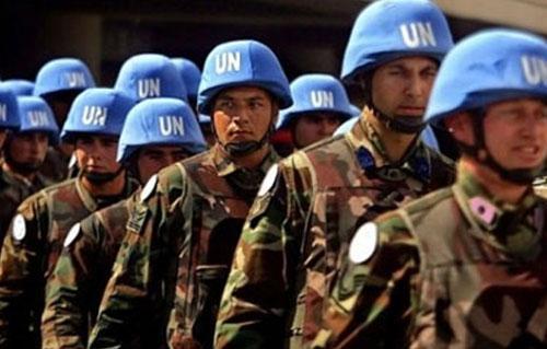 القوات متعددة الجنسيات تطلق النار على مسلحين بسيناء