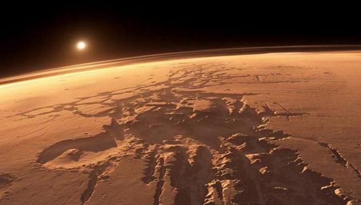 دراسة تؤكد: زيارة كوكب المريخ تدمر المخ وتؤدي لفقدان الذكاء