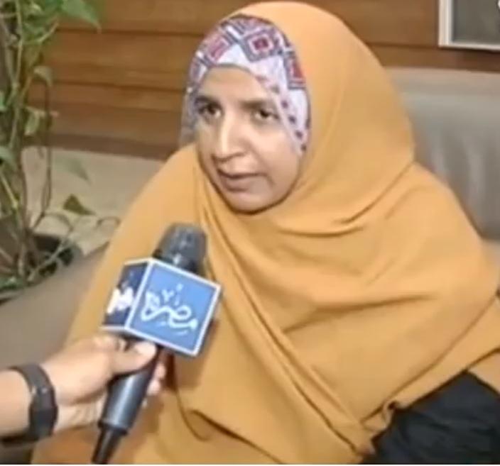 بالفيديو..والدة أحد المجندين: أنا كنت بشتم الرئيس والآن فوق رأسنا