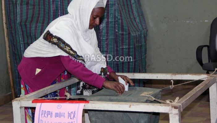 أثيوبيا: توافد الناخبين لاختيار أول برلمان بعد رحيل زيناوي