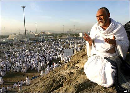 زعزوع يعتمد ضوابط الحج السياحي للموسم الحالى