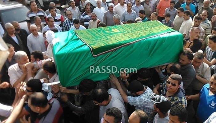 بالصور.. الآلاف يشيعون جنازة الفلاحجي البرلماني السابق