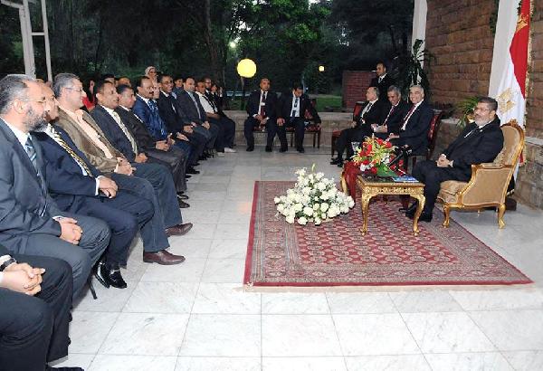 مرسى يبحث مع الجالية المصرية في إثيوبيا “التحول الديمقراطي”