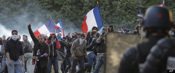 إقرار القانون “السافل”  يصعد الخلافات في فرنسا