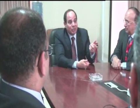 السيسي يعقد اجتماعاً بحملته لبحث المقاطعة الشعبية