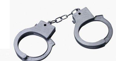 اعتقال مسن بتهمة دعوة المواطنين لمقاطعة انتخابات العسكر بقنا