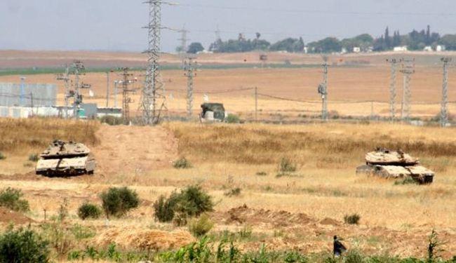 الاحتلال يجرف الأراضي الزراعية بوسط القطاع