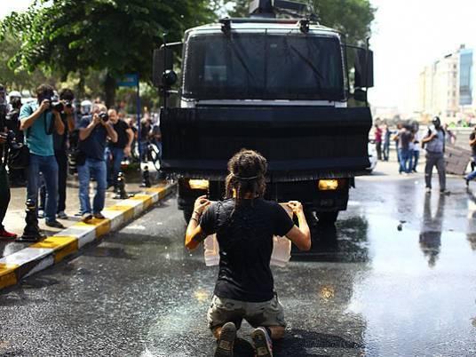 غرفة عمليات في قنصليتنا باسطنبول لمتابعة أوضاع المصريين