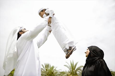 رسالة إلى سعوديّ متزوج من قطرية: اترك زوجتك وغادر فورًا وإلا!