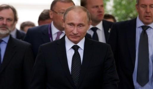 “ف..تايمز”: بوتين يواجه عزلة بقمة الثمانية لانحيازة لبشار