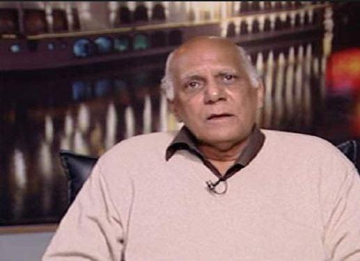 منسق كفاية : أرفض الاستفتاء على بقاء مرسي