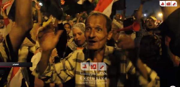 المعتصمين أمام الدفاع يطالبون السيسي بالانضمام لهم