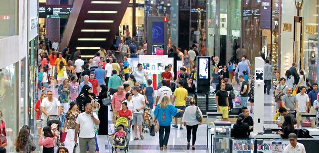 مستهلكو الشرق الأوسط الأنشط عالميًا بشراء السلع الفاخرة