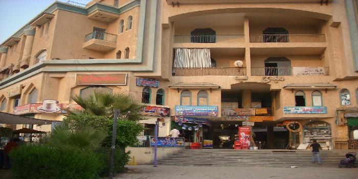 ‏‫3 ملايين جنيه حصيلة بيع ٢٥ محلا بالعبور.. ومناقصتان بالشروق