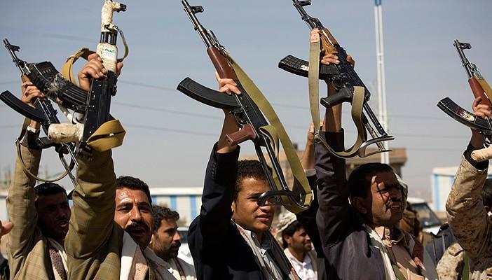 نشطاء يمنيون يقودون حراكًا حقوقيًا في جنيف لفضح جرائم مليشيات الحوثيين