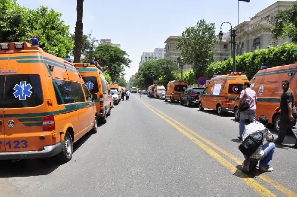 الصحة:الدفع بـ1979 سيارة إسعاف وإلغاء الإجازات