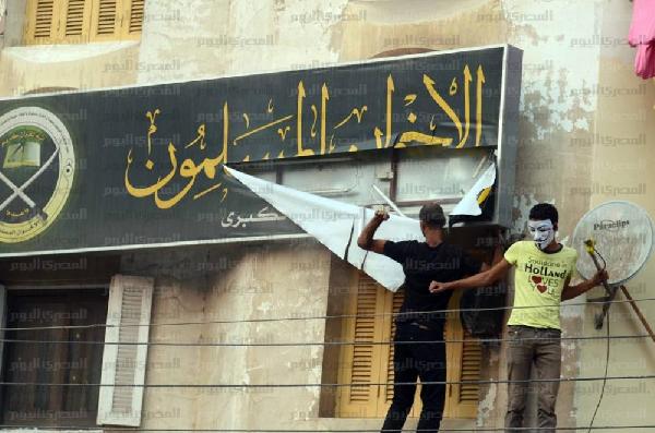 عاجل.. وفاة أحد شباب الإخوان بالشرقية بالرصاص الحي